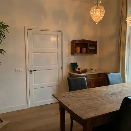 住宿加早餐酒店 De Oude Wasserij 杜斯堡